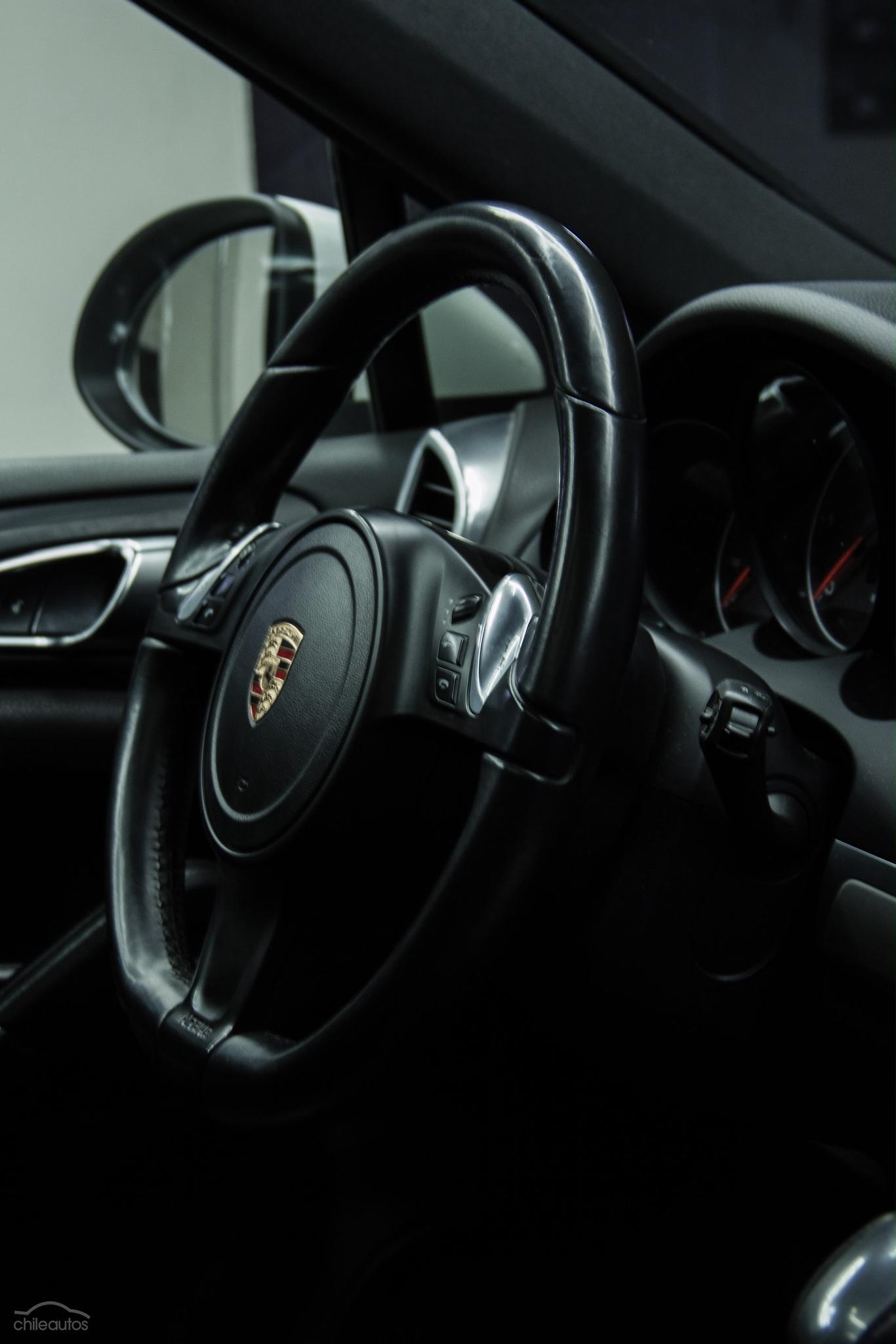 Porsche Cayenne 20
