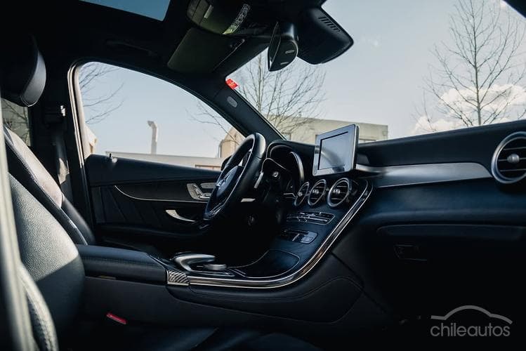 Mercedes-Benz Glc 350 11