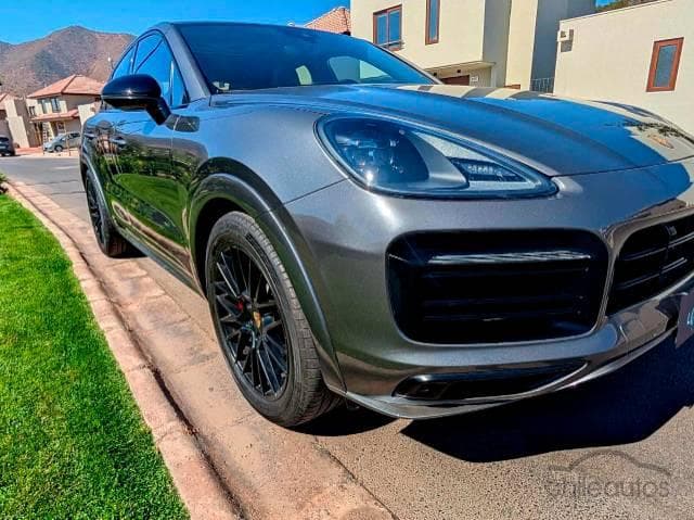Porsche Cayenne 4