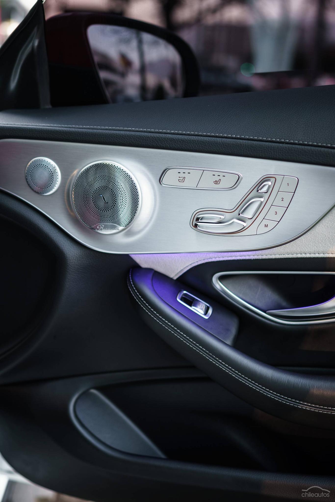 Mercedes-Benz C 63 Amg 10
