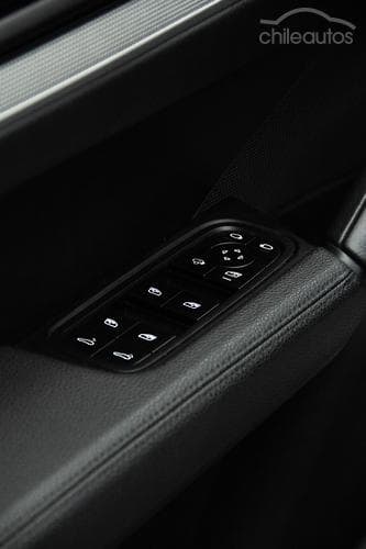 Porsche Cayenne Coupe 10