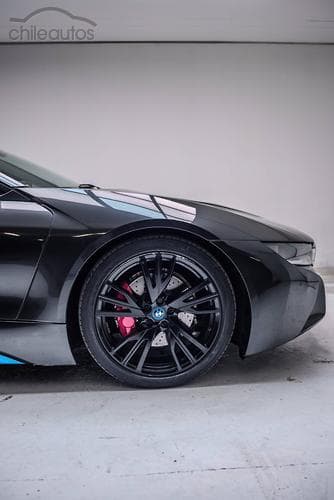 BMW I8 7
