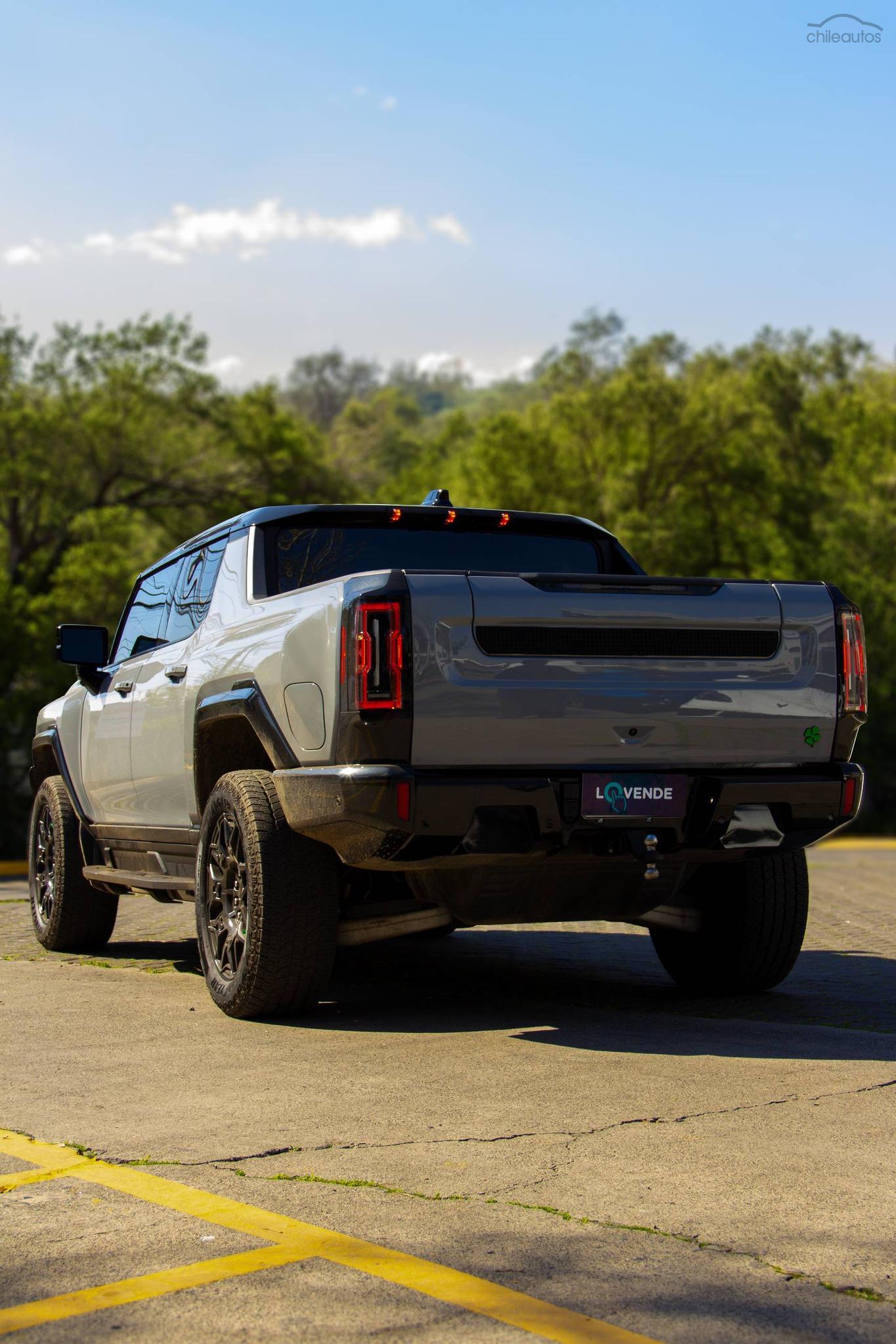 Hummer GMC Pick Up 4