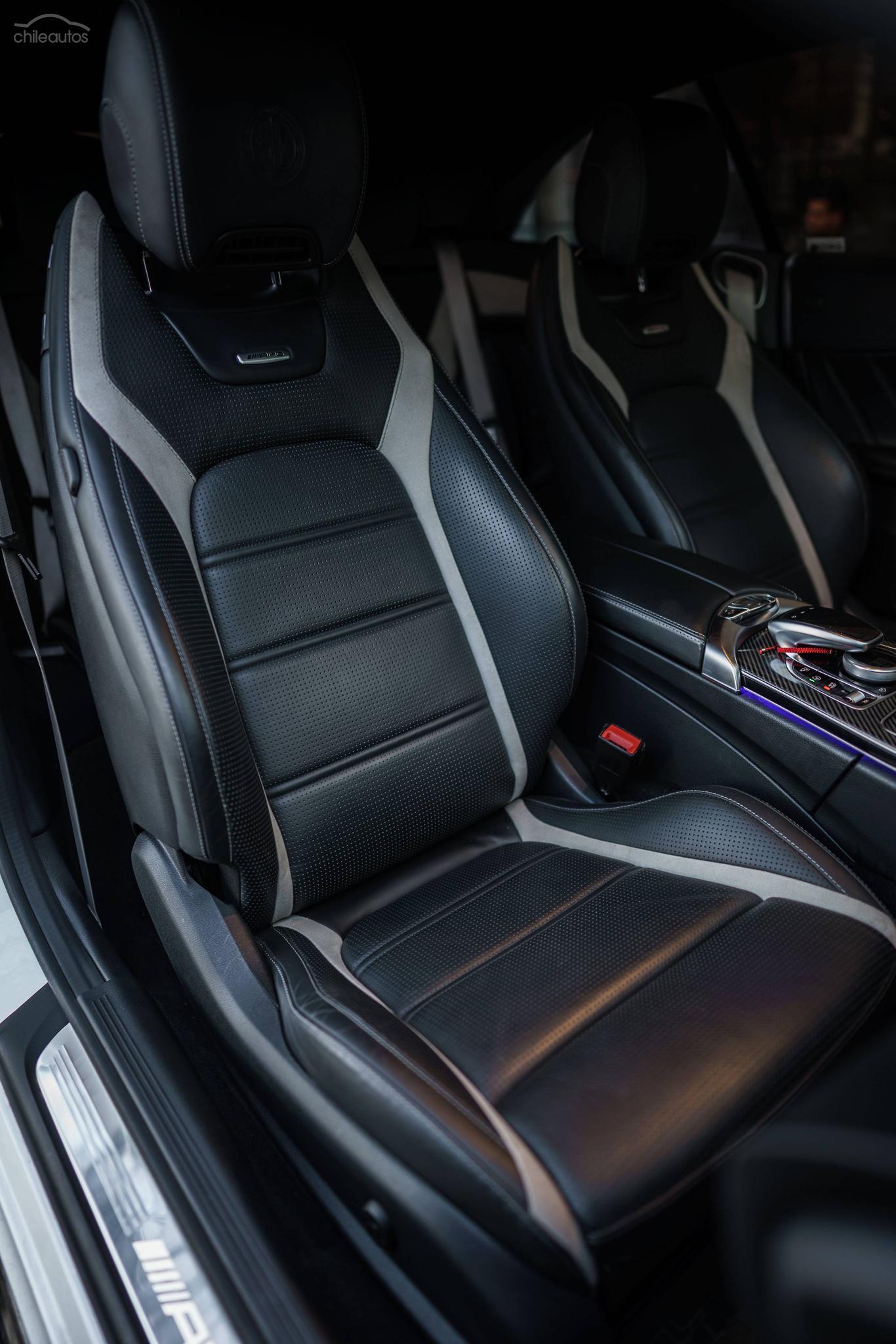 Mercedes-Benz C 63 Amg 24