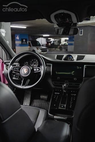 Porsche Macan 14