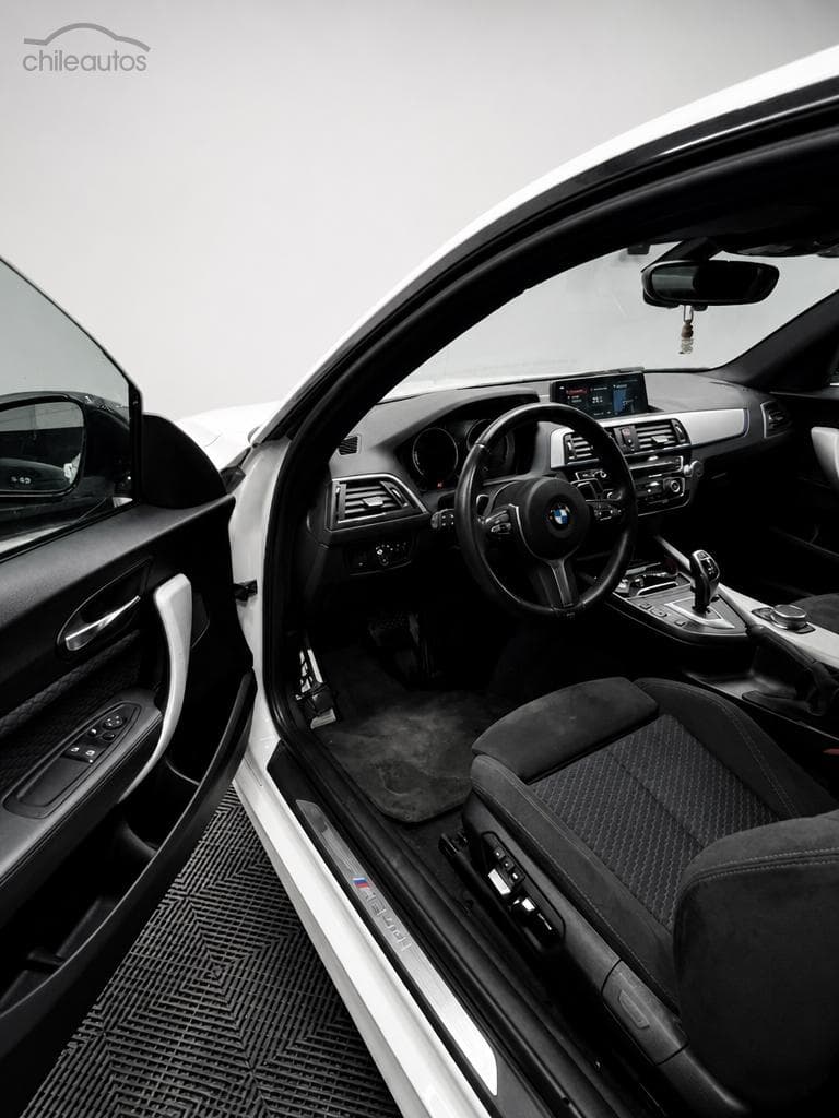 BMW M240 7