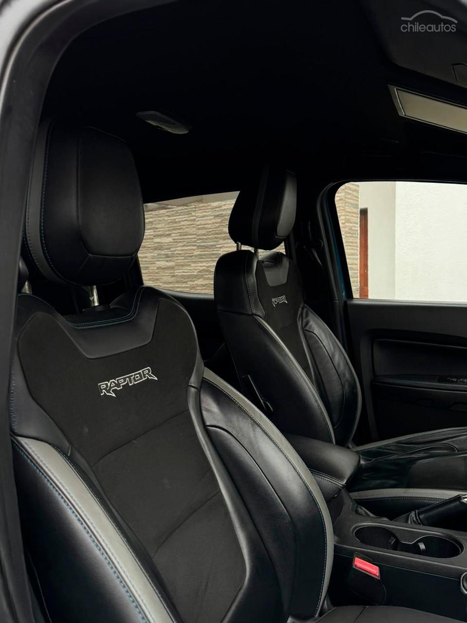 Ford Ranger Raptor 10