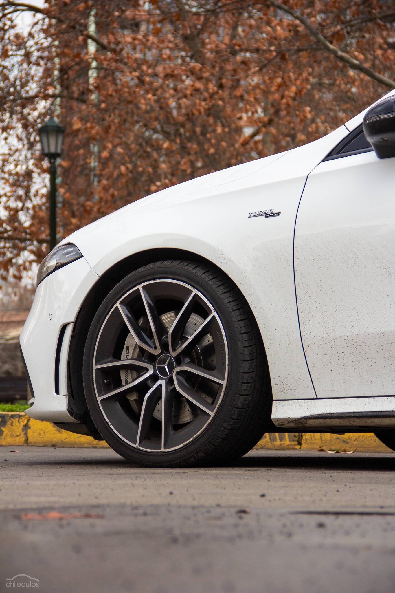 Mercedes-Benz A 35 Amg 6