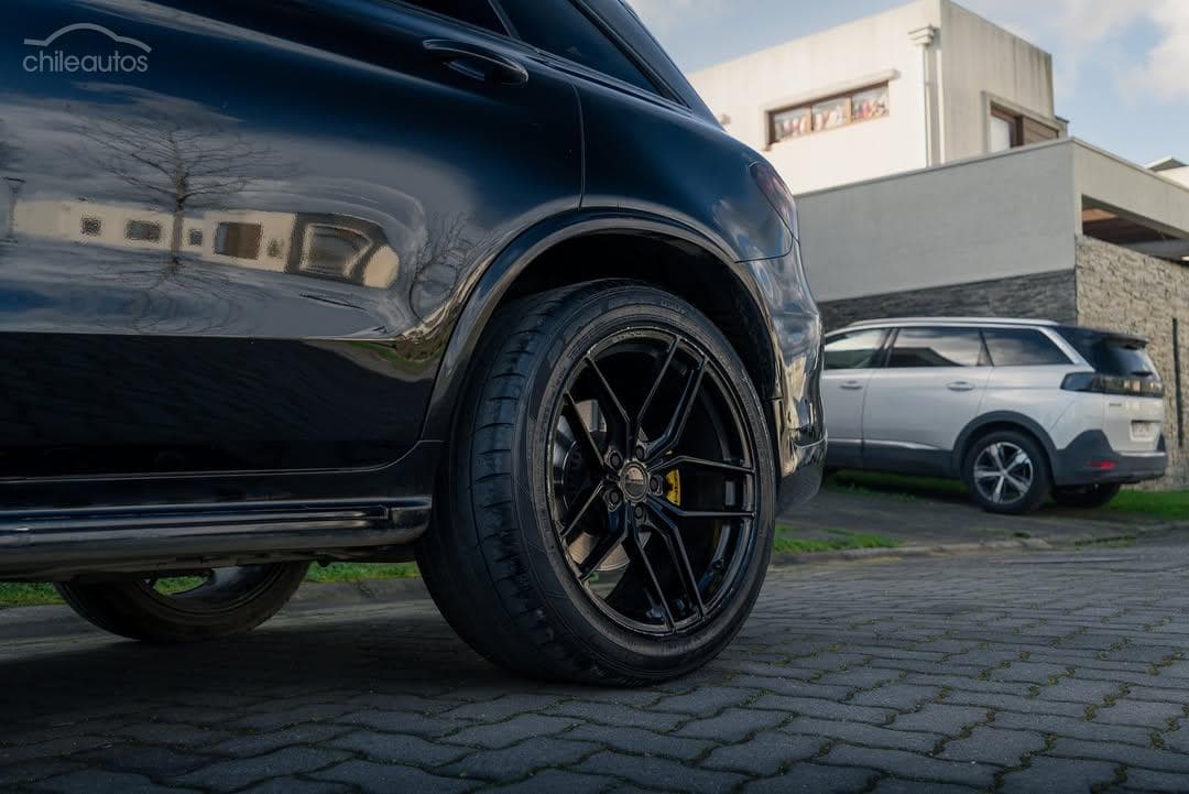 Mercedes-Benz Glc 350 19