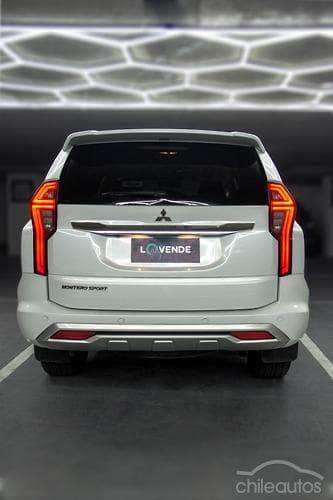 Mitsubishi Montero Sport 5