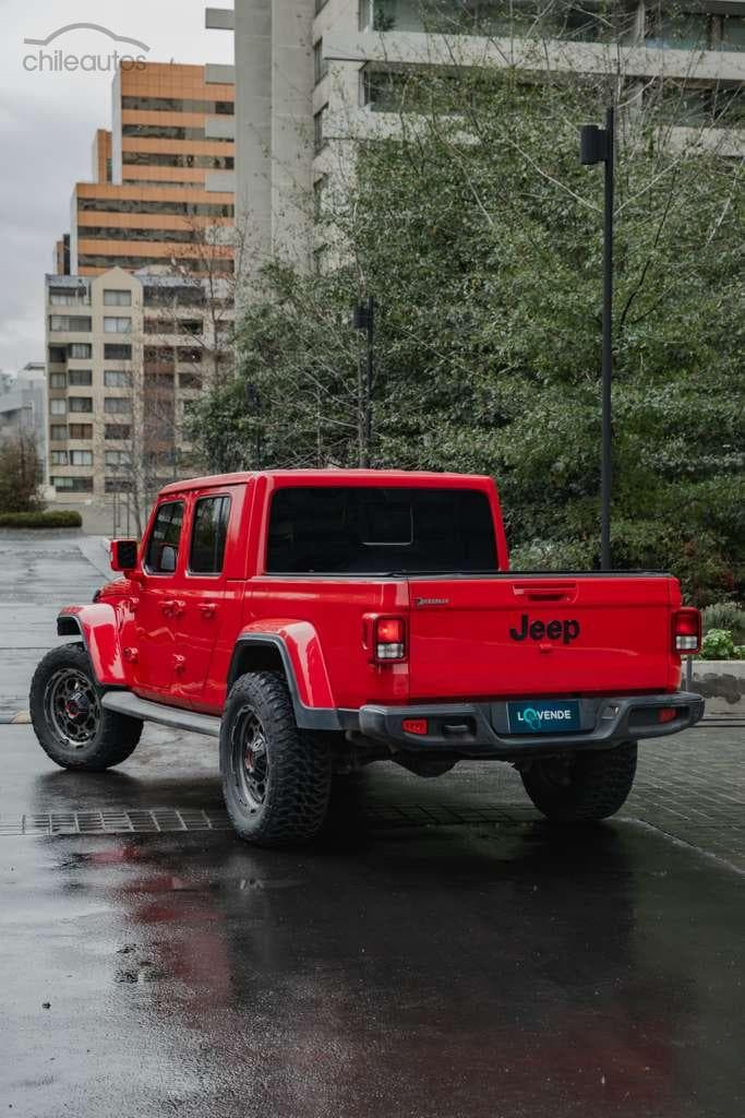 Jeep Gladiator 9