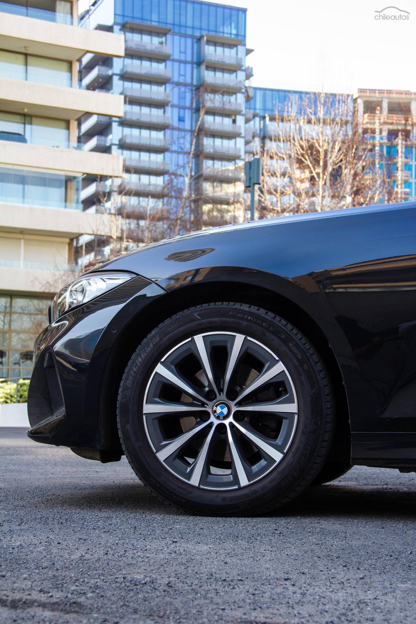 BMW 320I 8
