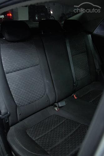 Kia Soluto 11