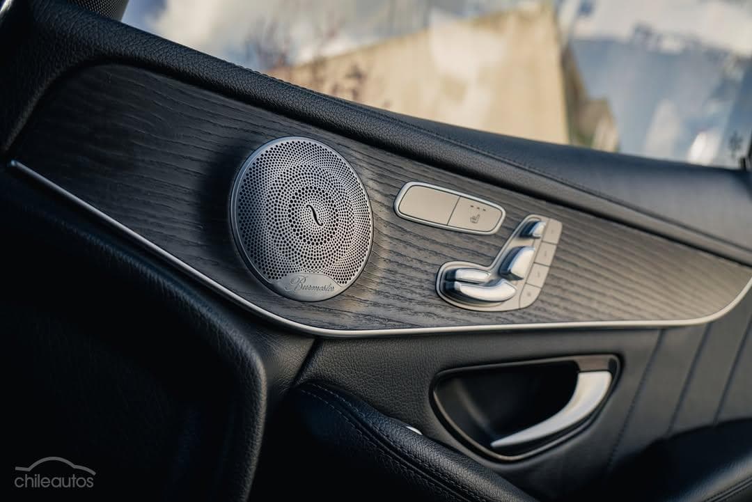 Mercedes-Benz Glc 350 16