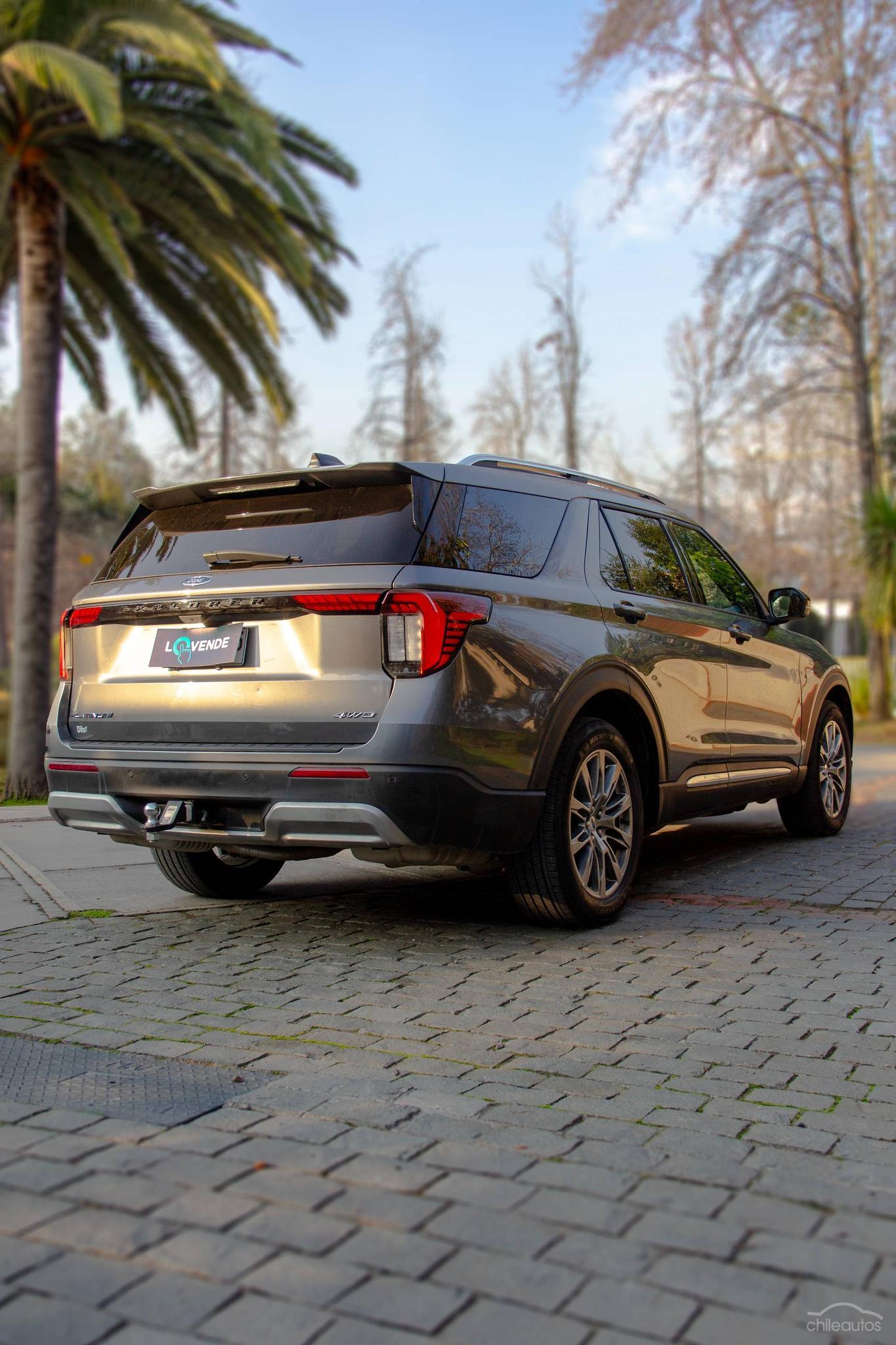Ford Explorer 5