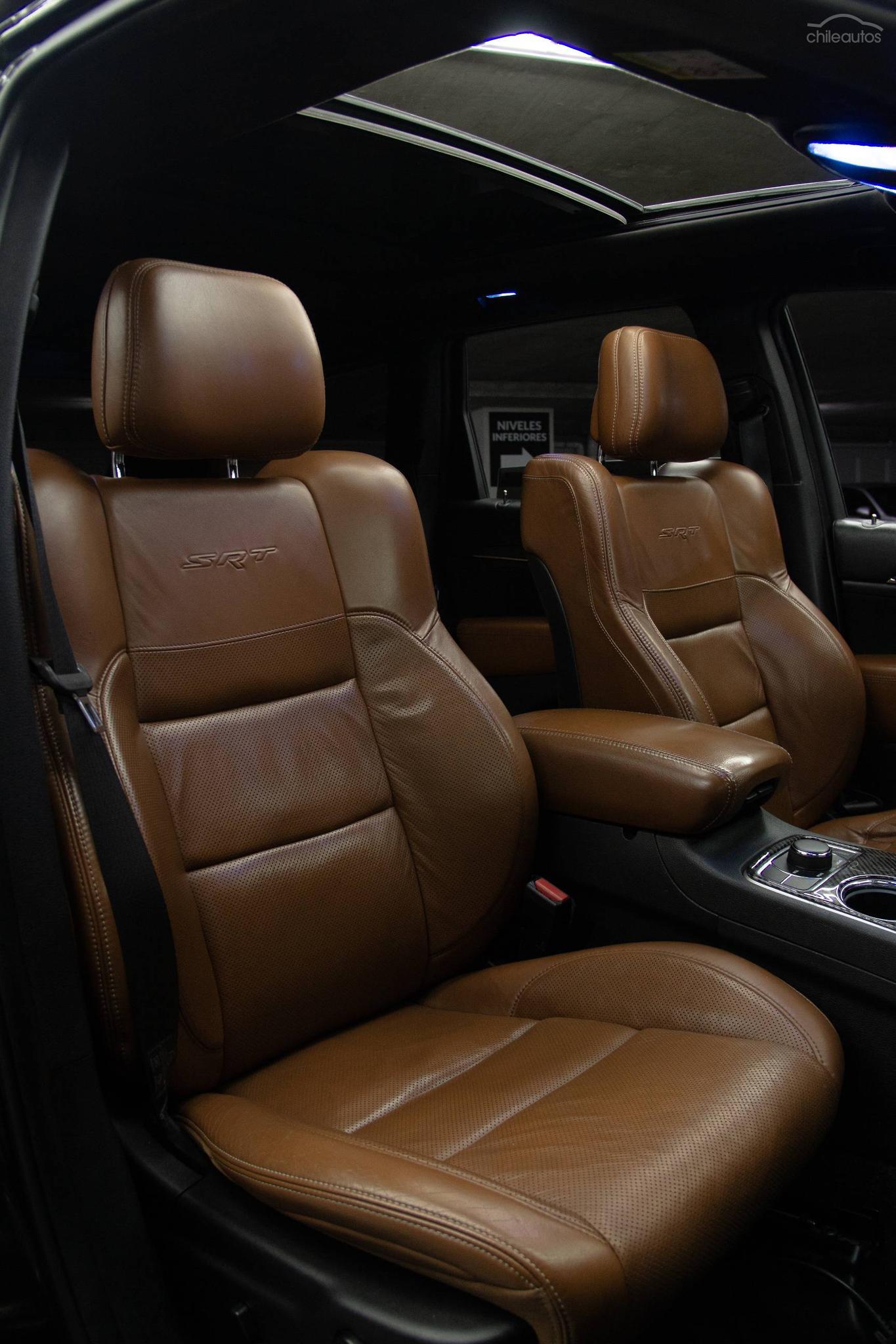 Jeep Grand Cherokee 20