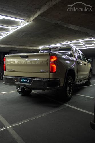 Chevrolet Silverado 5