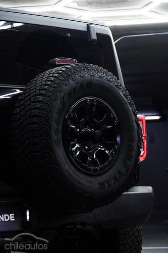 Ford Bronco 11