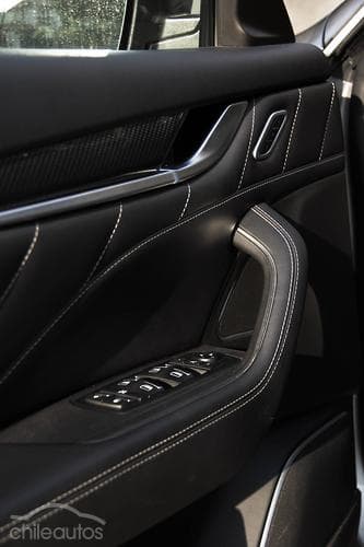 Maserati Levante 15