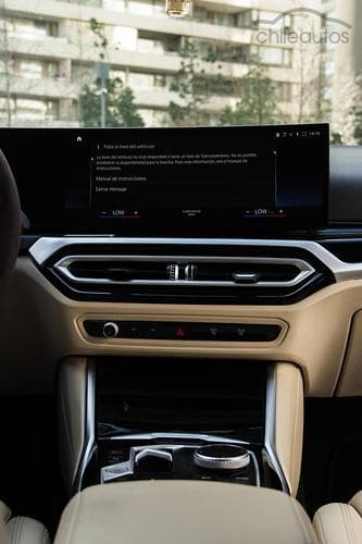 BMW 320I 10