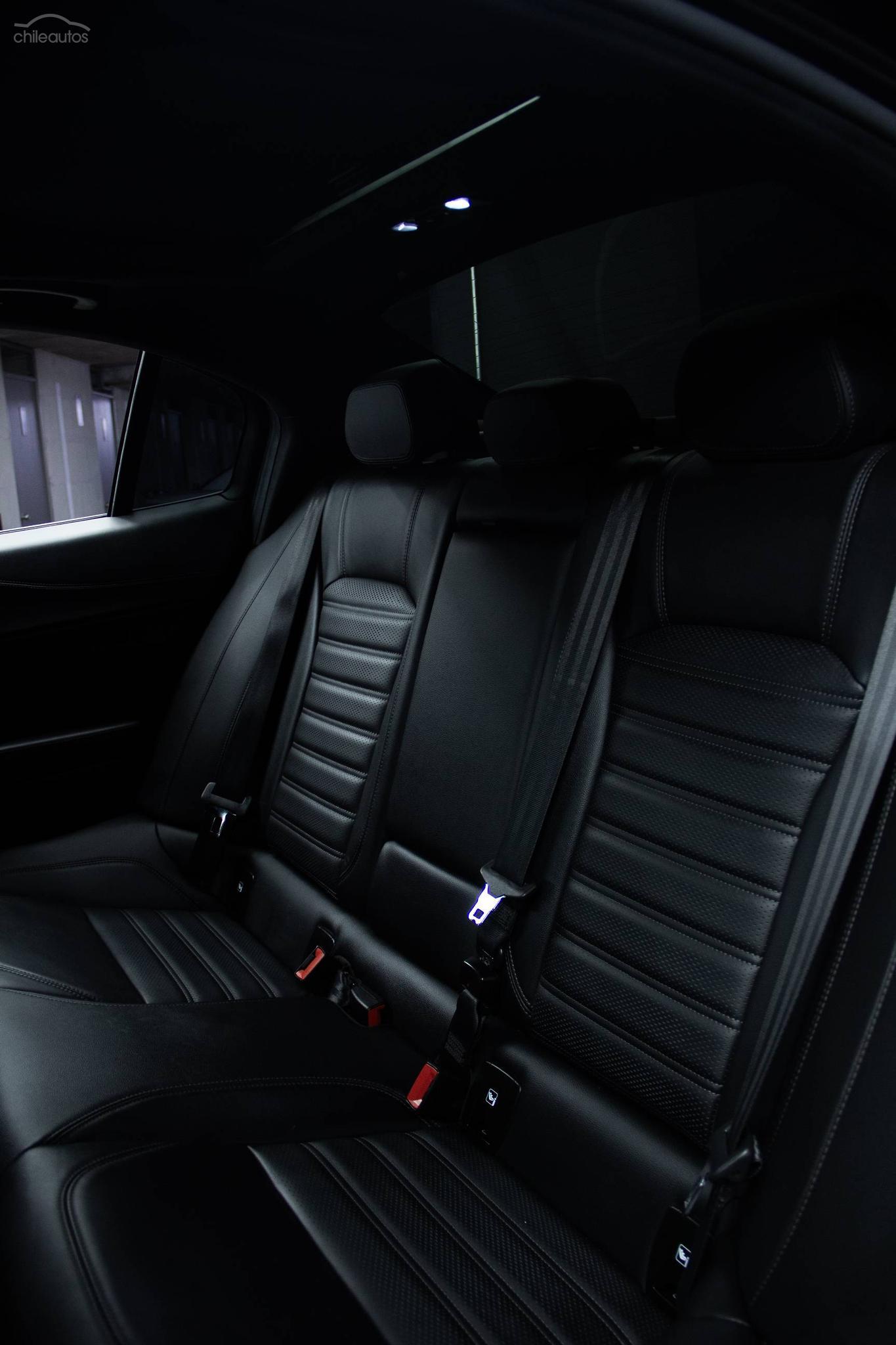 Alfa Romeo Giulia 26