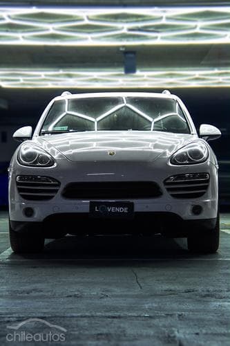 Porsche Cayenne 2