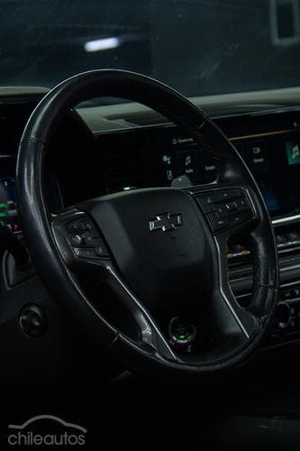 Chevrolet Silverado 16
