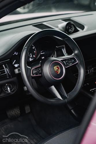 Porsche Macan 19