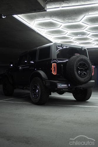 Ford Bronco 5