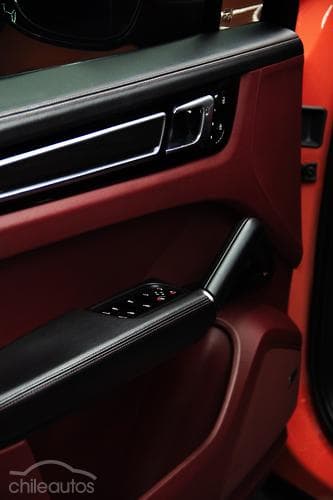 Porsche Cayenne Coupe 12