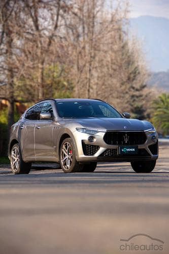 Maserati Levante 4