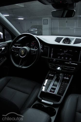Porsche Macan 12