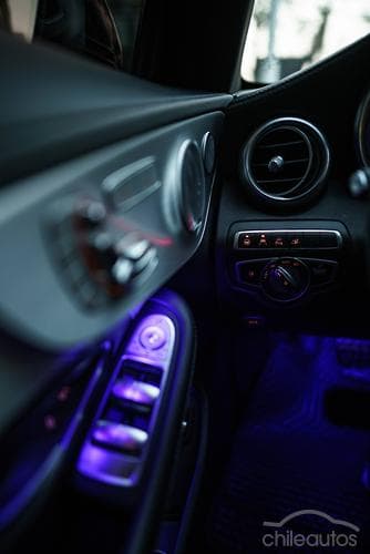 Mercedes-Benz C 63 Amg 16