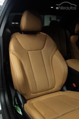 BMW M240 16